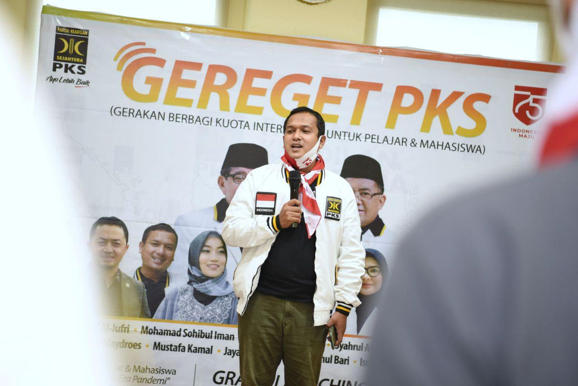 Luncurkan GEREGET, PKS Desak Jokowi Berikan Kuota Internet Gratis bagi Pelajar dan Mahasiswa